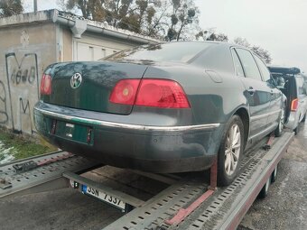 VW Phaeton 3,2 benzín 184kw,4x4 auto na dily - 3
