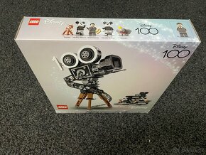 LEGO® Disney™ 43230 Kamera na počest Walta Disneyho - 3