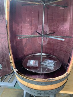 Sudová udírna 225 l - topení pomocí dymoboxu - 3