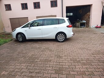 Prodám Opel Zafira Tourer 2,0 Tdi - 3