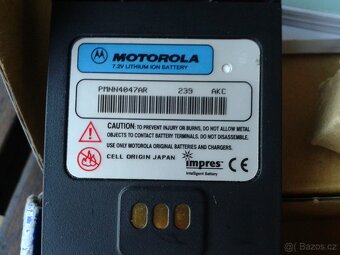 Motorola MTP 700  TETRA včetně příslušenství - 3