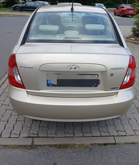 Hyundai accent 1.5CRDI , 90tis km - 3
