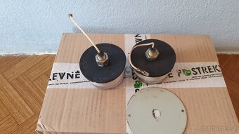 2x poziční světla bílé plus kovová podložka - 3