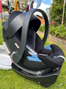 Cybex Aton 5 + základna - 3