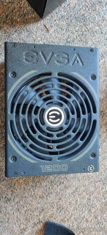 Evga supernova P2 1200W VČETNĚ KOMPLETNÍ KABELÁŽE - 3