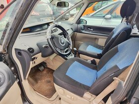 Renault Espace Grand IV 3.0 dci 177 kW 2009 - 3
