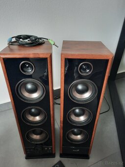 PC, monitor, reproduktory - 3
