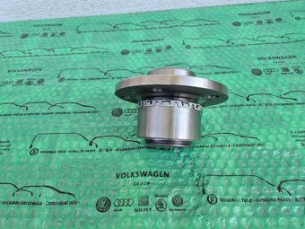 náboj předního kola s ložiskem Škoda Fabia 6Q0407621AJ , 6Q0 - 3