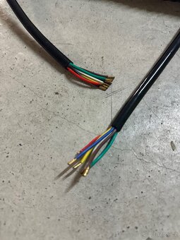 Kroucený kabel pro tlačítka na volantu 7pin Motorsport - 3