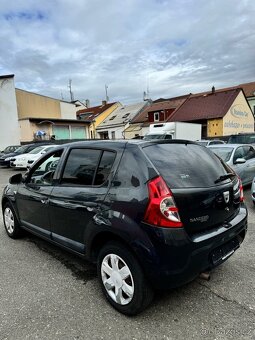 Dacia Sandero, 1.6 64KW KLIMA Ojeté, 4/2010, 215 100 km 39 9 - 3