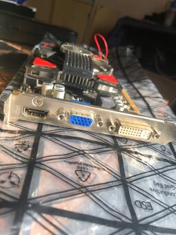 ASUS GeForce GTS450 1GB DDR3 - 3