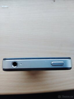 iPhone 4S - 3