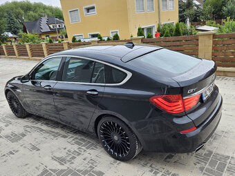 BMW 550i GT – V8, INDIVIDUAL, LASER SVĚTLA, MAX VÝBAVA - 3