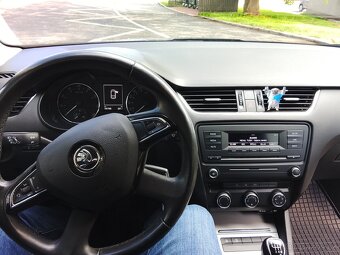ŠKODA OCTAVIA 3 1.2 TSI - 3