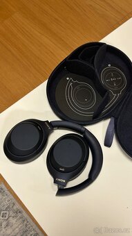 Sluchátka Sony WH-1000XM4 Hi-Res - 3