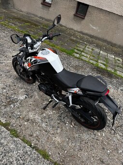 KTM 125 Duke - 3