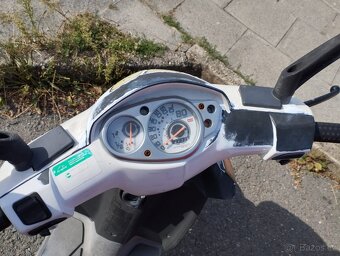Aprilia Sport City 50 – z garáže MotoGP, unikát - 3