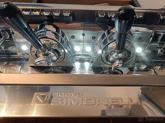 Nuova Simonelli Aurelia II Wave Volumetric LED 2GR – BÍLÁ - 3