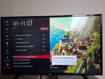 LG 4K Smart TV,109cm - 3