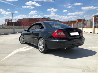 Mercedes Benz CLK 220 CDI W209 AMG Avantgarde - 3