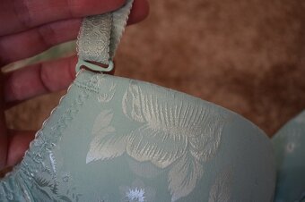 Podprsenka 34 75/B - 3