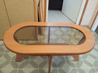 Konferenční stolek - 3