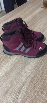Dívčí boty zn. Adidas vel. 35 - 3