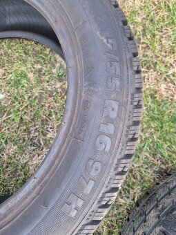 215/55 r16  zimní - 3