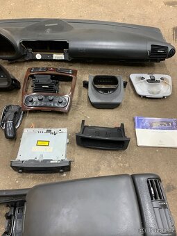 Díly Mercedes Benz C w203 - 3