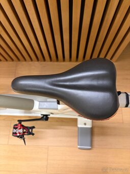 Spinningové kolo Schwinn - 3