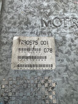 E30 m20b25 ridici jednotka ECU 325i - 3