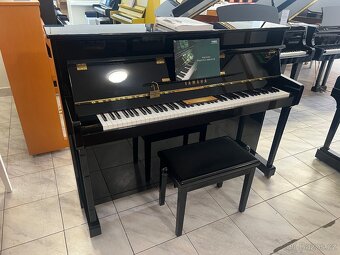 Akustické piano Yamaha made in England se zárukou. REZERVACE - 3