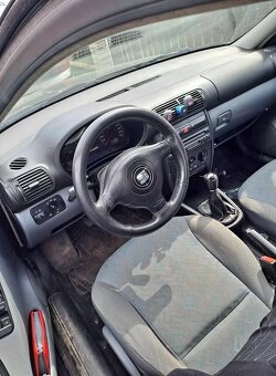 SEAT TOLEDO - 3