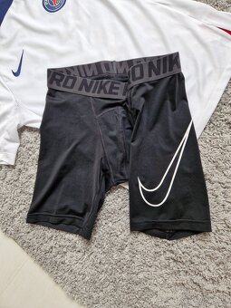 Triko a kratasy NIKE pro - 3