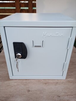 Plechova skříň - box - 3