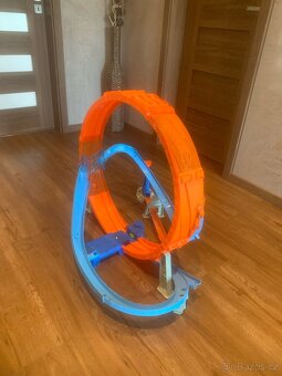 Hotwheels action - 3
