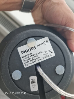 Stolní lampa Philips (model 40801/30/P6) – minimalistický de - 3
