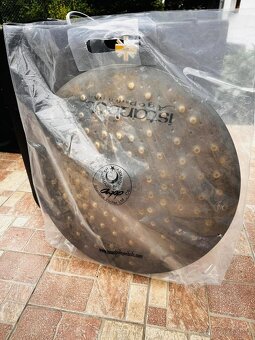 Istanbul Agop Xist Dry Dark Ride 22" - 3