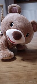 Lezoucí medvídek Vtech - 3