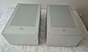 Koncové zesilovače - 2 × monoblok 8300MB - 3