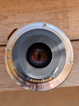 Canon ef 20-35mm f/3.5-4.5 usm - 3