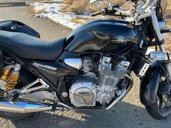 Yamaha XJR 1300 - 3