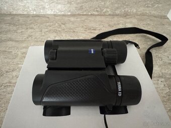 Dalekohled Zeiss Terra ED Pocket 10x25 - 3