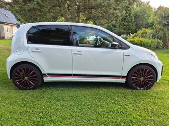 Volkswagen UP GTI - 3