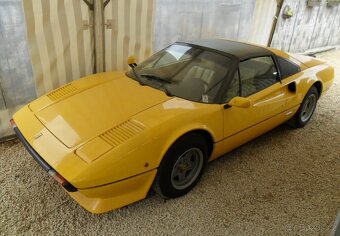 Ferrari 308 GTS – rok 1978 – karburátorová klasika - 3