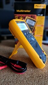NOVÝ profi multimetr Fluke 77IV (ne 177 vyroben 01/23) - 3