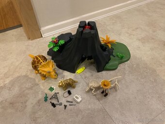 Playmobil 4170 - Sopka s rodinkou Triceratopsů - 3