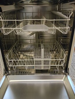 Myčka nádobí Siemens podstavná - 3