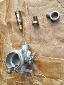 Karburátor předválečný - 3