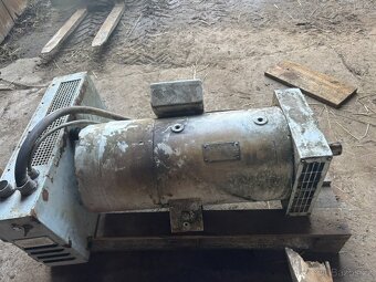 Generátory Des 15 a DES 30 - 3